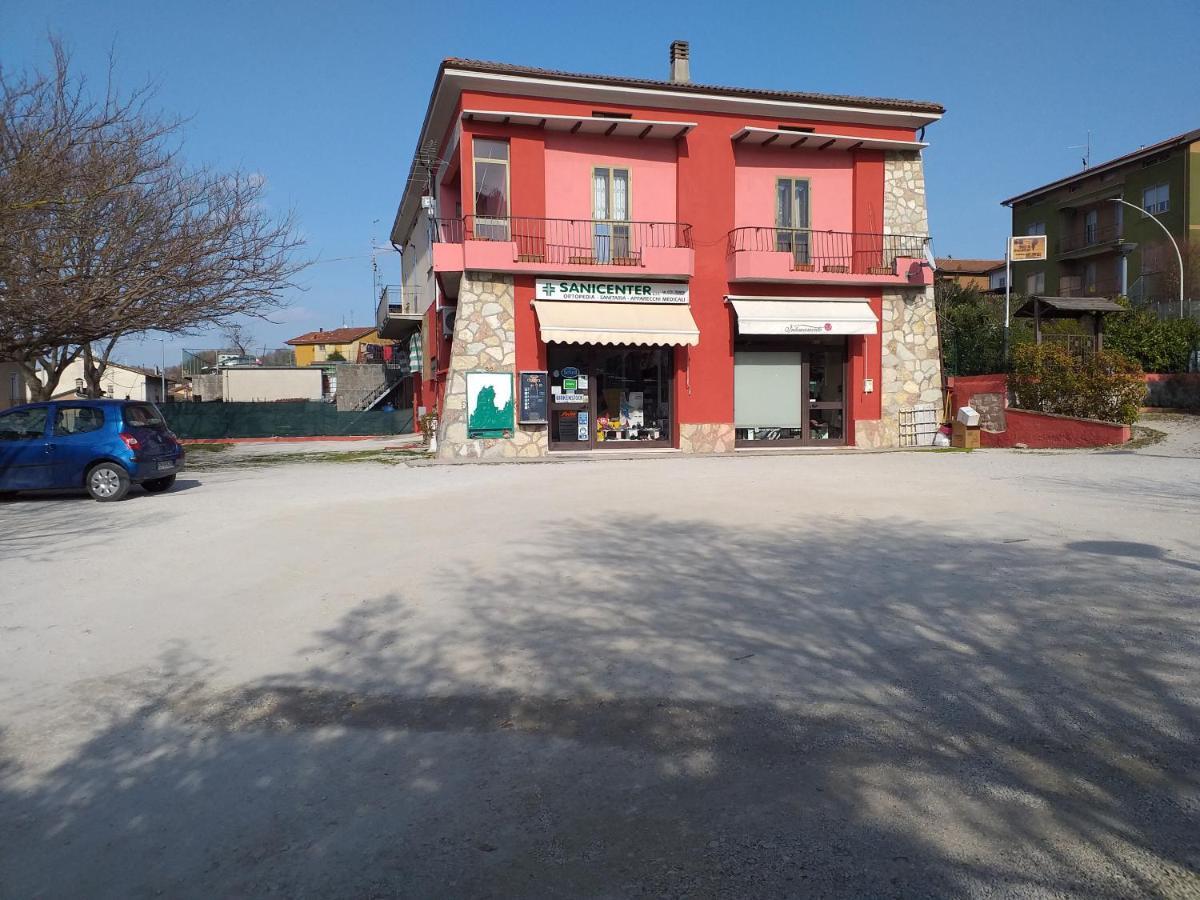 Bed & Breakfast La Rosa Rossa Cagli Eksteriør billede