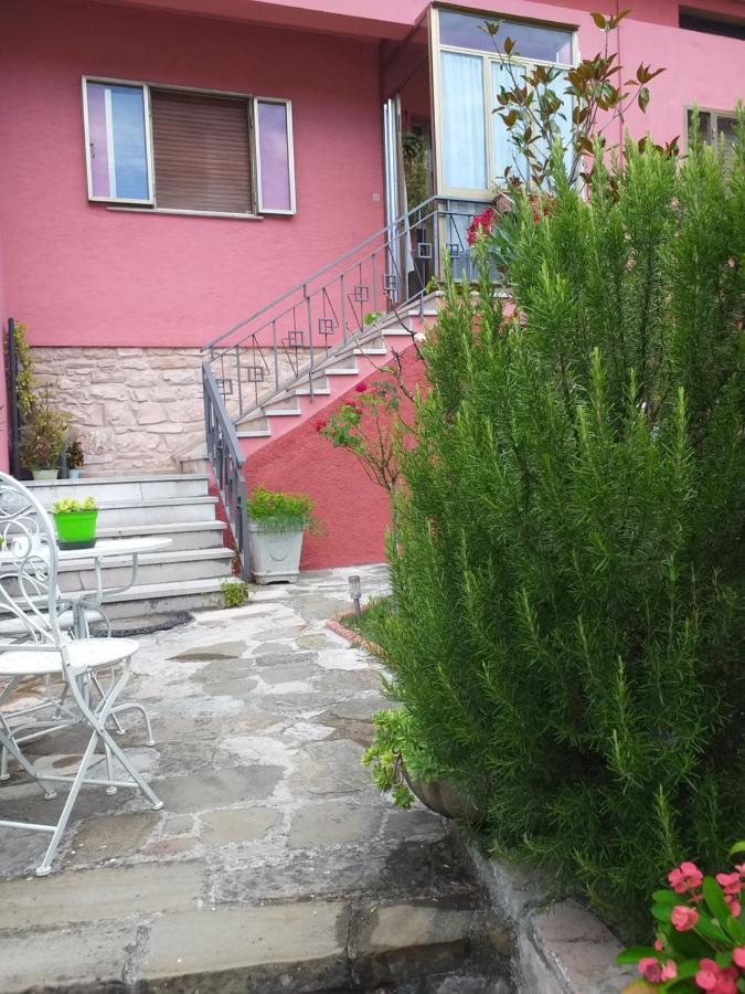 Bed & Breakfast La Rosa Rossa Cagli Eksteriør billede